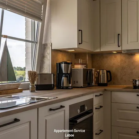 Edelstein Lägenhet *