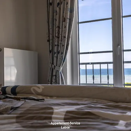 Edelstein * Stein (Schleswig-Holstein)